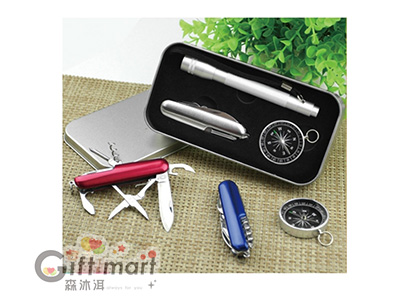 三件式戶外套裝