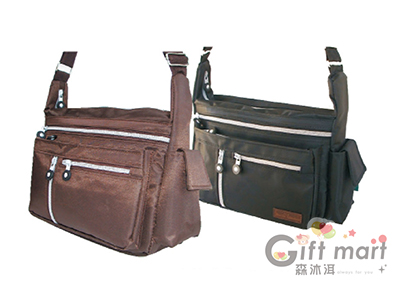 公務休閒多功能背包