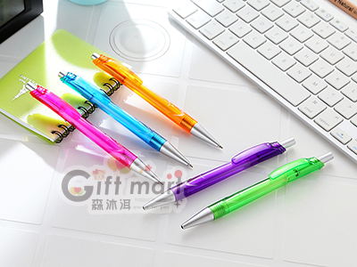 0.7mm繽紛彩管原子筆